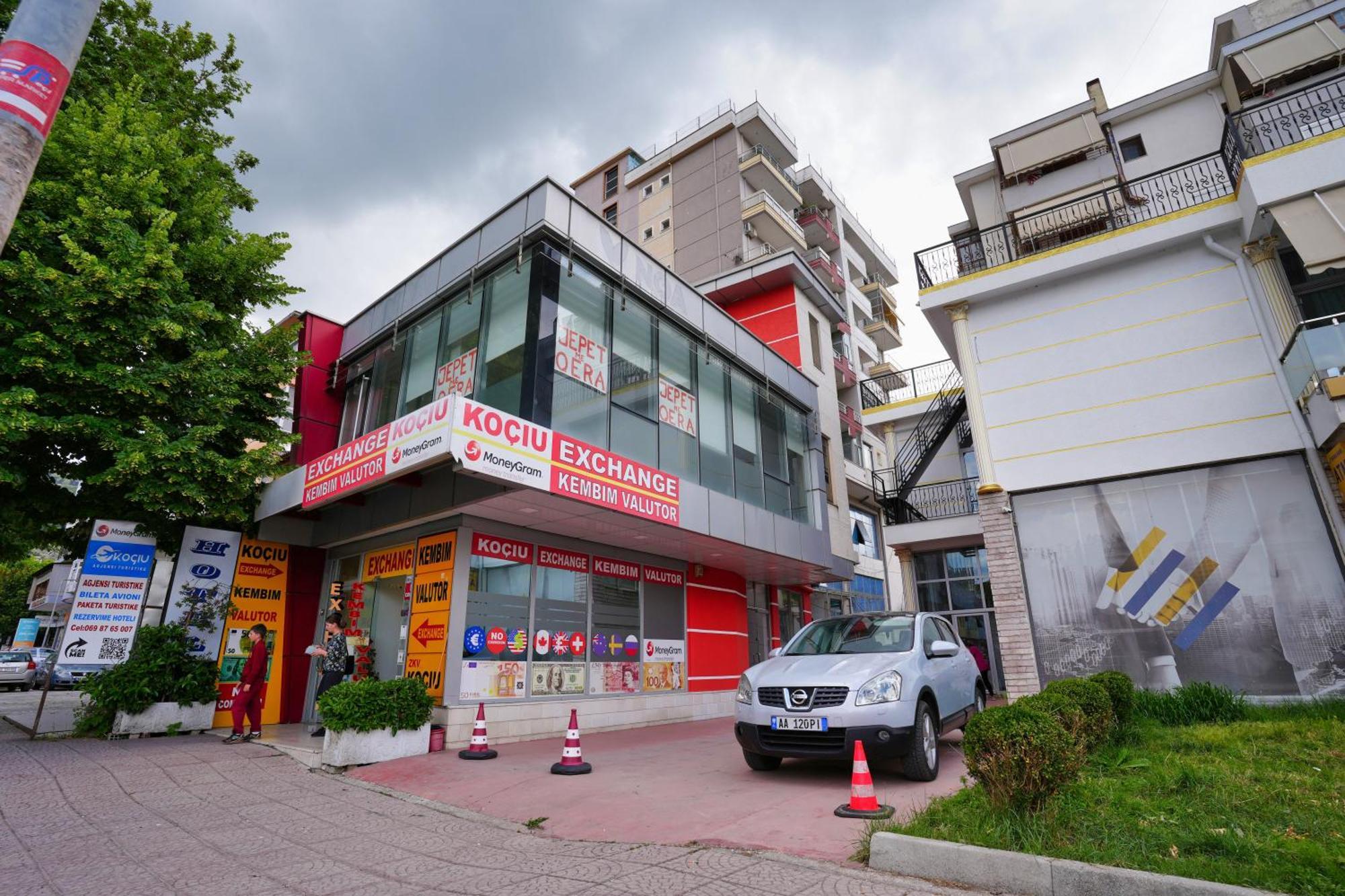 “Apheartment Gjirokastra” Gjirokastër Exterior foto